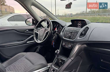 Мінівен Opel Zafira 2012 в 