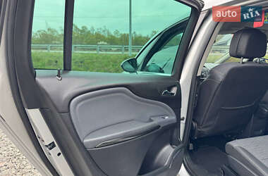 Мінівен Opel Zafira 2012 в 