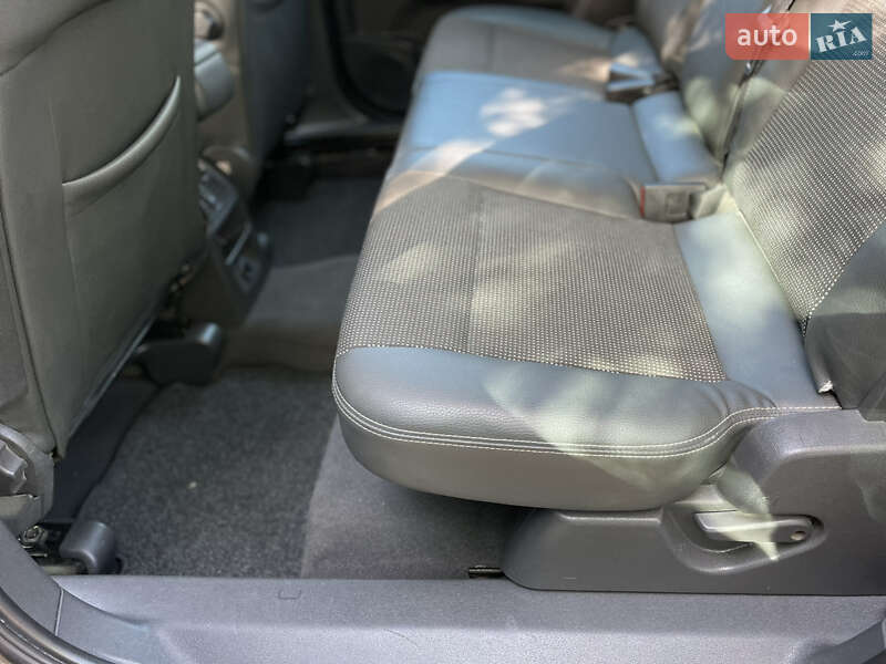 Минивэн Opel Zafira 2010 в Староконстантинове фото 15 Минивэн Opel Zafira 2010 в Староконстантинове