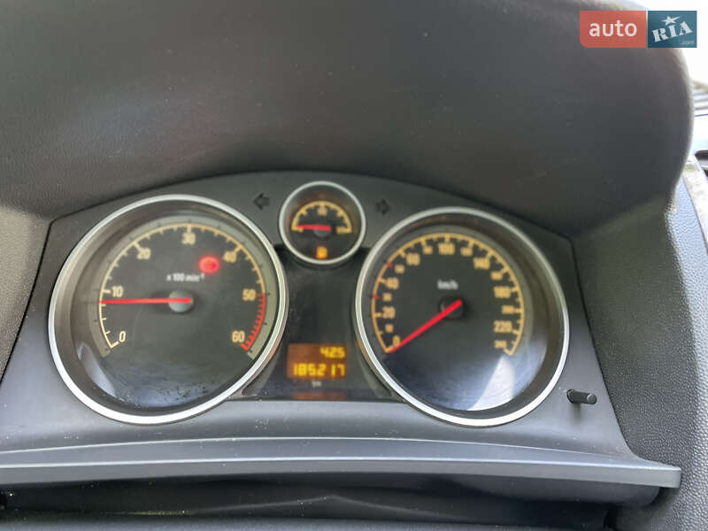 Минивэн Opel Zafira 2010 в Староконстантинове фото 26 Минивэн Opel Zafira 2010 в Староконстантинове