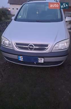 Минивэн Opel Zafira 2004 в 