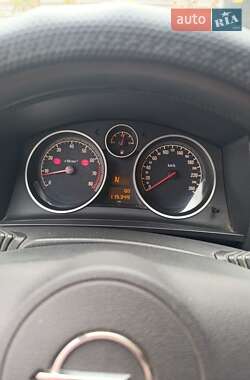 Мінівен Opel Zafira 2009 в 