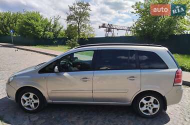 Минивэн Opel Zafira 2007 в 