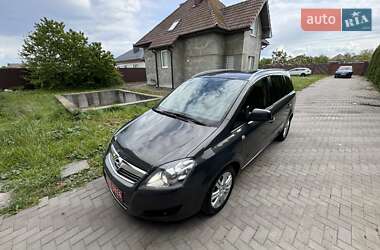 Мінівен Opel Zafira 2013 в 