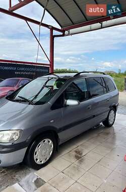 Мінівен Opel Zafira 2004 в 