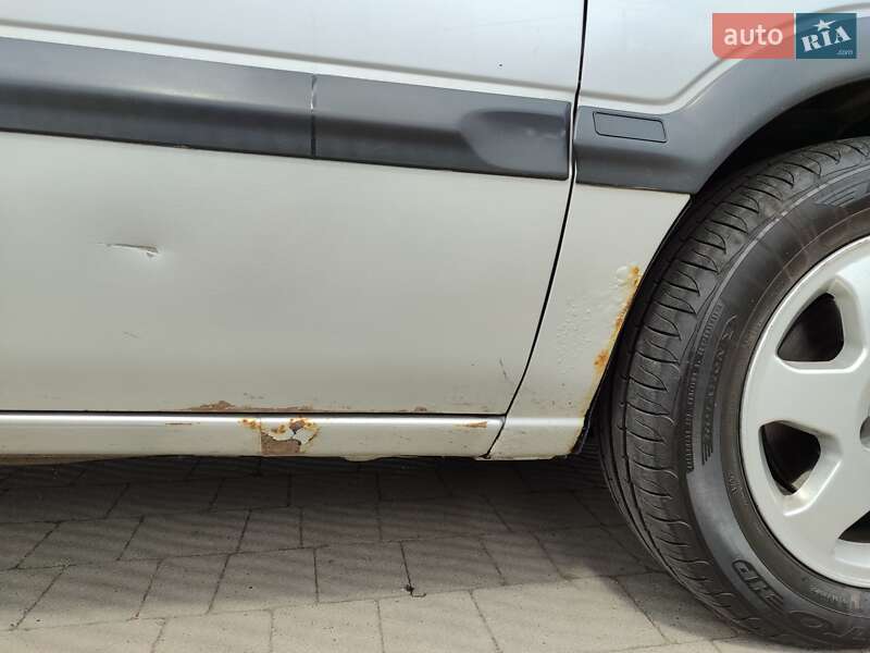 Минивэн Opel Zafira 2001 в Владимире