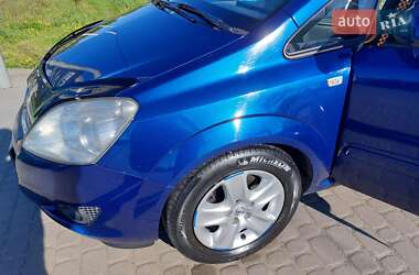Минивэн Opel Zafira 2008 в 