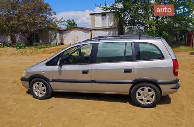 Минивэн Opel Zafira 1999 в Шабо