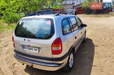 Минивэн Opel Zafira 1999 в 