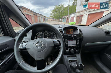 Минивэн Opel Zafira 2014 в Чернигове
