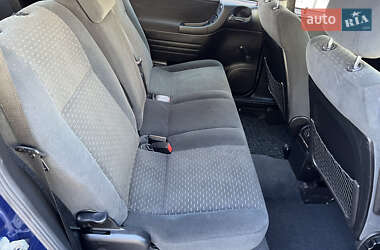 Мінівен Opel Zafira 2004 в 