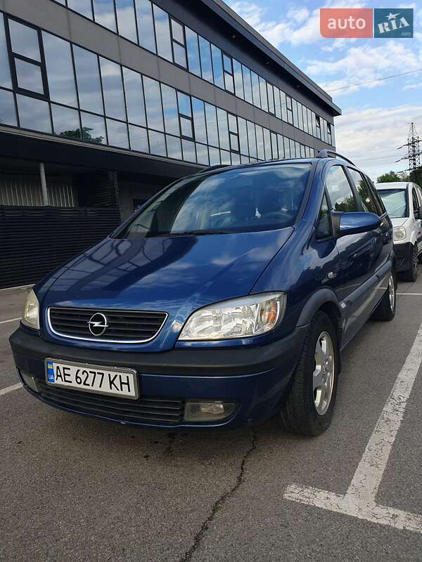 Opel Zafira 2002