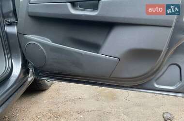 Минивэн Opel Zafira 2011 в 