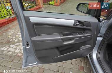 Мінівен Opel Zafira 2007 в 