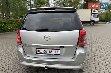 Минивэн Opel Zafira 2009 в 
