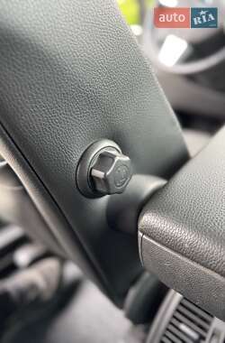 Минивэн Opel Zafira 2009 в 