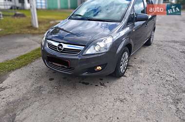 Минивэн Opel Zafira 2011 в 