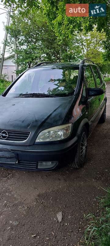 Минивэн Opel Zafira 2002 в 