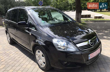 Минивэн Opel Zafira 2011 в Луцке