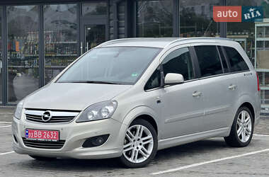 Минивэн Opel Zafira 2011 в Вознесенске