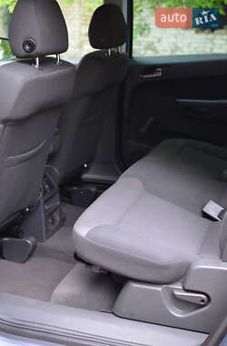 Минивэн Opel Zafira 2010 в 