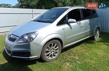 Минивэн Opel Zafira 2005 в 