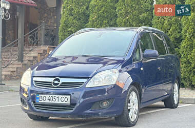Мінівен Opel Zafira 2010 в 