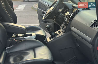 Мінівен Opel Zafira 2010 в 