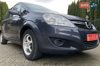 Минивэн Opel Zafira 2008 в Надворной