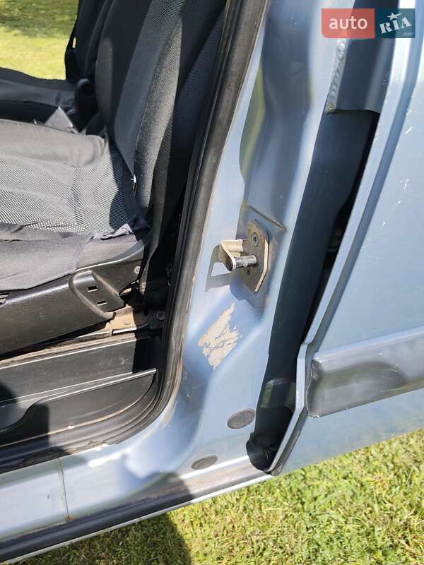 Минивэн Opel Zafira 1999 в Борисполе фото 11 Минивэн Opel Zafira 1999 в Борисполе