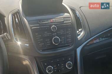 Минивэн Opel Zafira 2012 в 