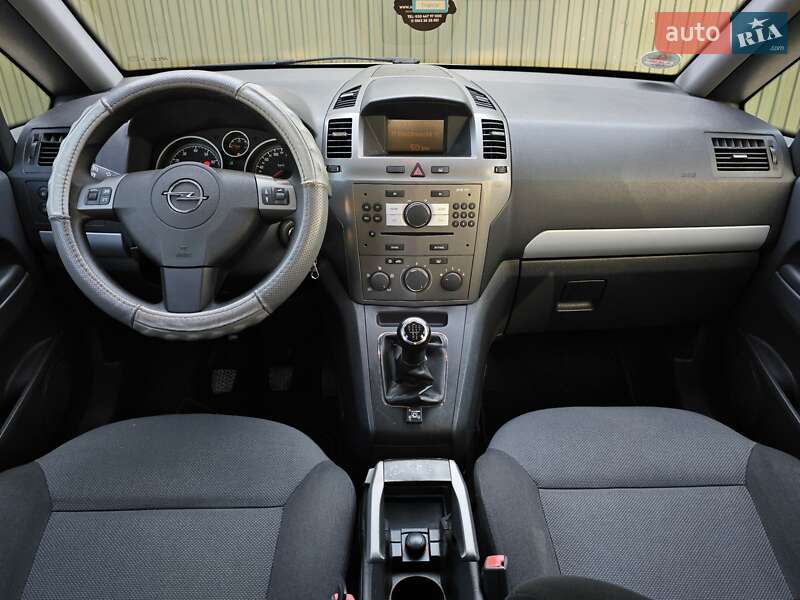 Мінівен Opel Zafira 2008 в Тернополі