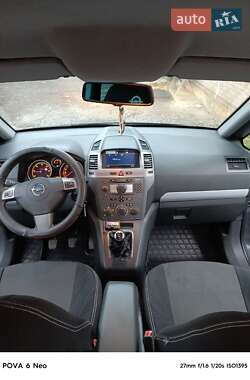 Минивэн Opel Zafira 2007 в Лубнах