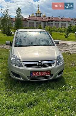 Opel Zafira 2010 Opel Zafira 2010