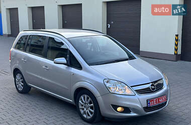 Минивэн Opel Zafira 2009 в 