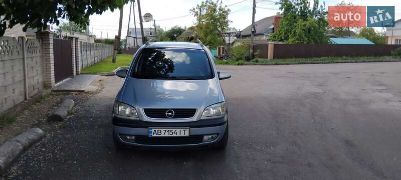 Opel Zafira 2003