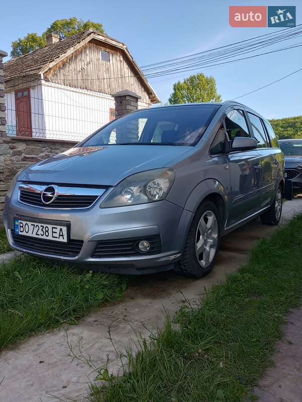 Мінівен Opel Zafira 2007 в 