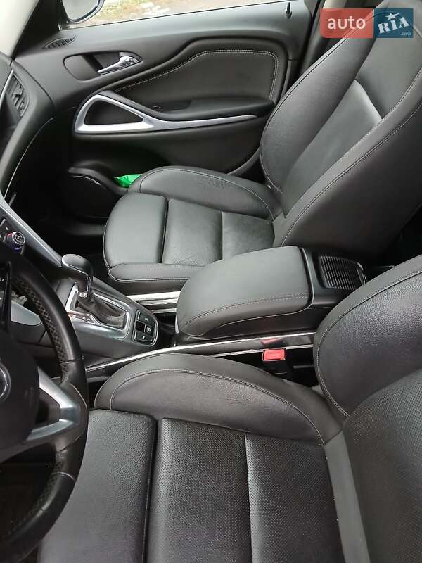 Минивэн Opel Zafira 2018 в Луцке фото 6 Минивэн Opel Zafira 2018 в Луцке