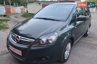 Мінівен Opel Zafira 2011 в Чернігові