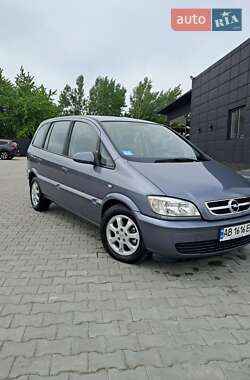 Мінівен Opel Zafira 2005 в Сокирянах