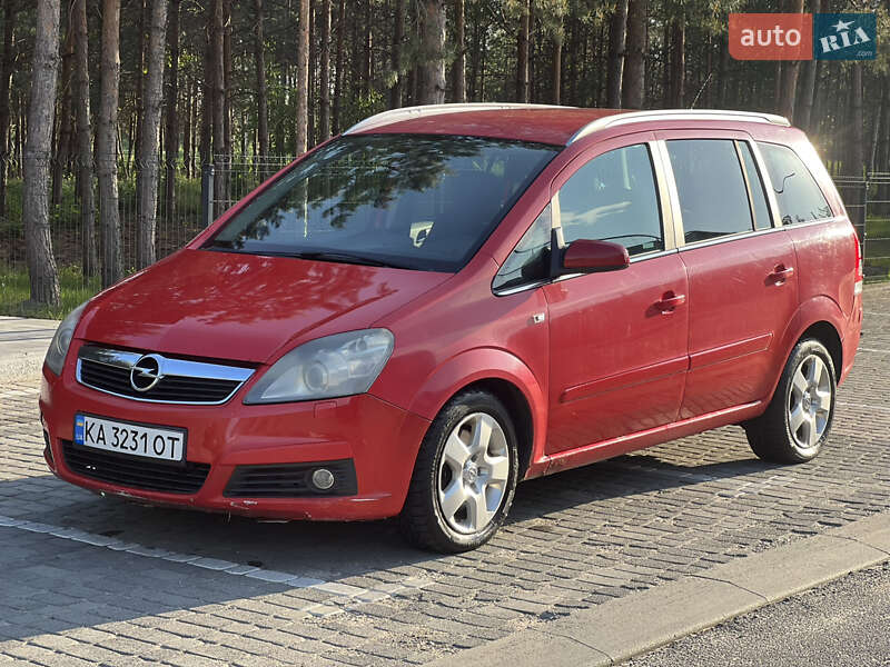 Мінівен Opel Zafira 2006 в Києві