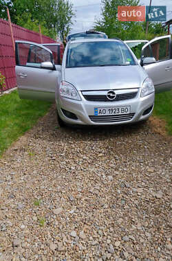 Opel Zafira 2009