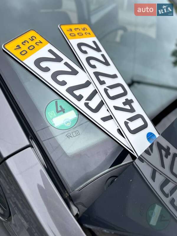 Минивэн Opel Zafira 2009 в Хмельницком