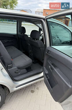 Минивэн Opel Zafira 2009 в 