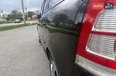 Минивэн Opel Zafira 2009 в 