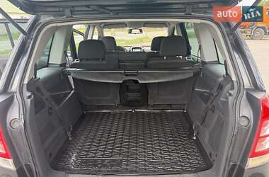 Минивэн Opel Zafira 2009 в 