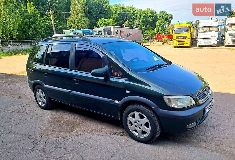 Минивэн Opel Zafira 2000 в 