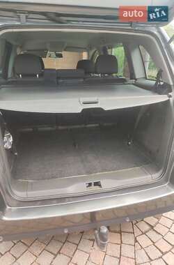 Минивэн Opel Zafira 2010 в 
