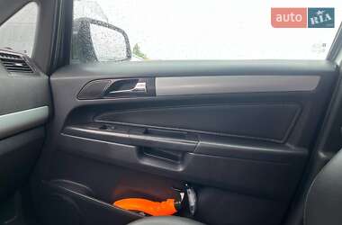 Минивэн Opel Zafira 2010 в 