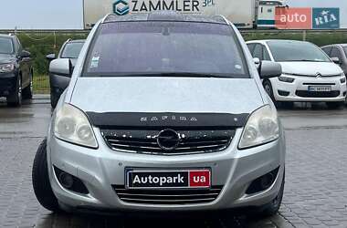Минивэн Opel Zafira 2010 в 